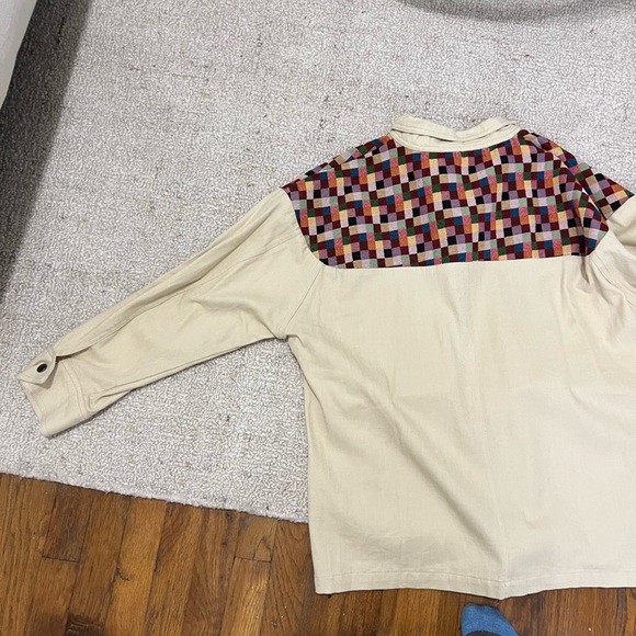 Jacket - Picture 2 of 4